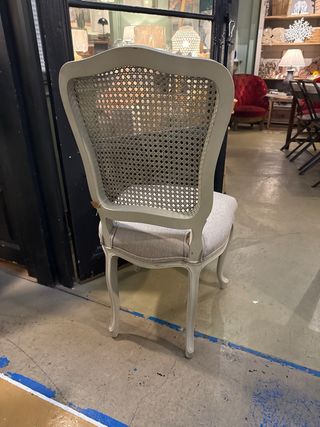 Silla Isabelina Pintada y Retapizada