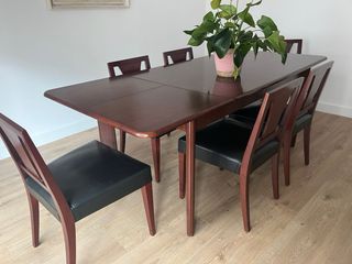Mesa de comedor de madera de calidad con 6 sillas