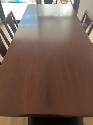 Mesa de comedor de madera de calidad con 6 sillas