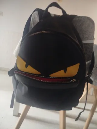 Mochila Fendi Monster Negra y Amarilla