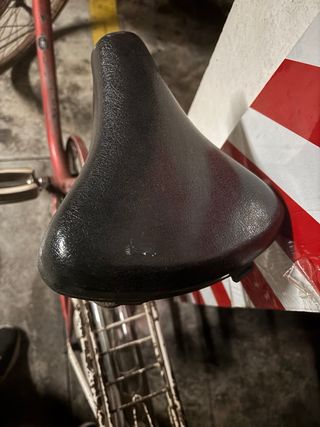 Bicicleta Vintage Roja sin frenos