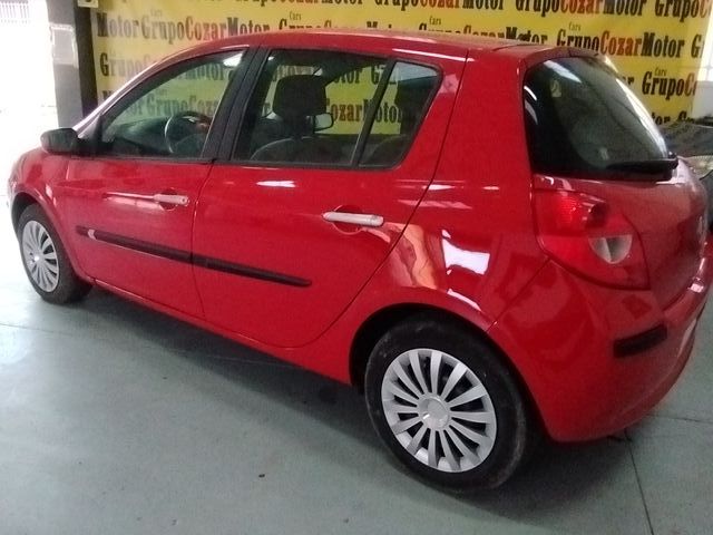 Renault Clio 1.6 Automático