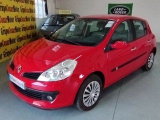 Renault Clio 1.6 Automático