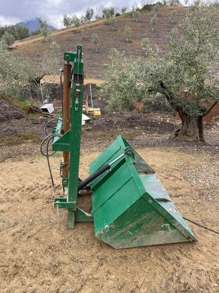 Cargador de aceituna