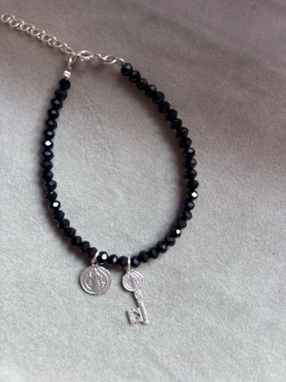 Pulsera de turmalina negra religiosa