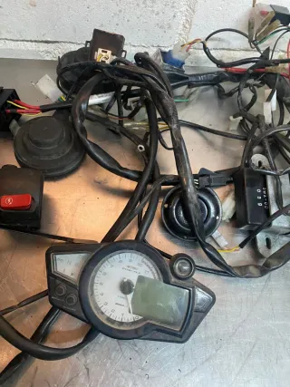 Instalación Eléctrica Rieju RS3 2017