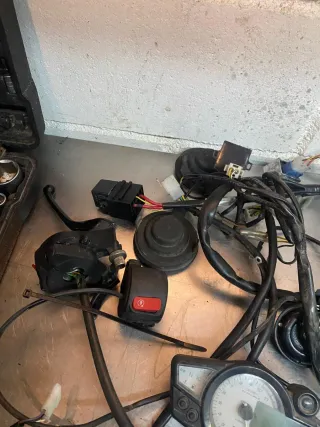 Instalación Eléctrica Rieju RS3 2017