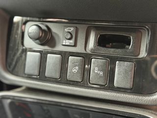 Mitsubishi Outlander PHEV Kaiteki 4WD año 2017