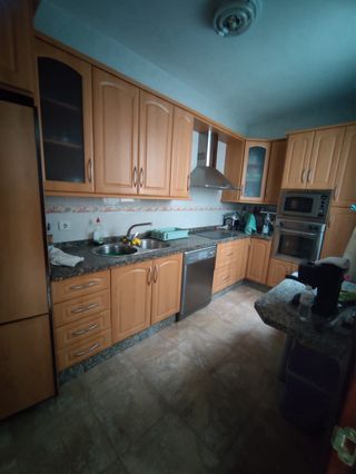 ¡Oportunidad única en Lucena (zona C/ Mesón)!