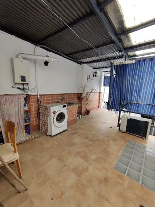 ¡Oportunidad única en Lucena (zona C/ Mesón)!