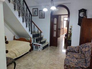 ¡Oportunidad única en Lucena (zona C/ Mesón)!