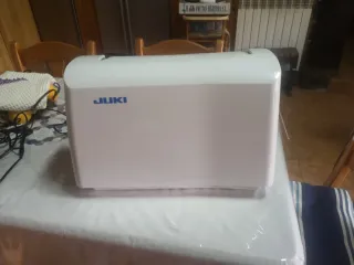 Máquina de coser JUKI excite HZL-G210