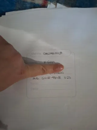 Dispense ed esercizi svolti Geotecnica