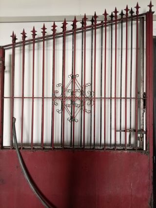 Puerta Finca Hierro Macizo