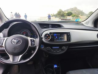 Toyota Yaris 2013