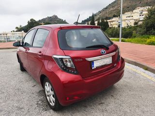 Toyota Yaris 2013