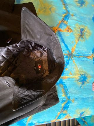 Chaqueta de piel marrón