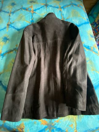 Chaqueta de piel marrón