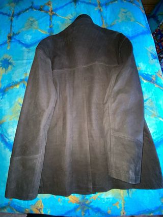 Chaqueta de piel marrón