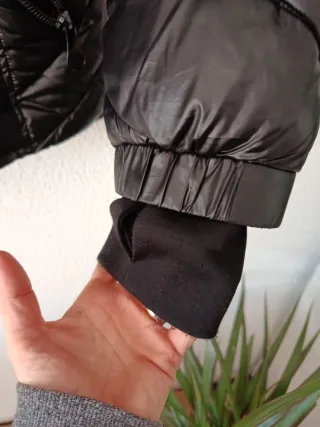 Abrigo Guess Negro Acolchado Mujer Talla L