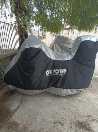 Kymco K-XCT Maxi Scooter Roja/Negra