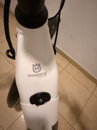 Bicicleta  Husqvarna Eléctrica Paseo Gran City GC1