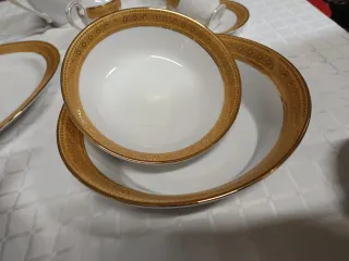 Set 41 pezzi porcellana Limoges oro
