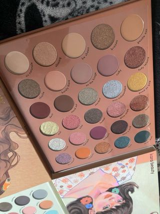 Lote 2 Paletas Kara Beauty USA