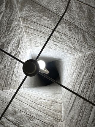 Lámpara de pie moderna papel