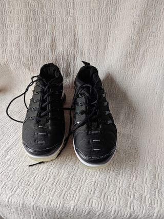 Zapatillas Nike Air VaporMax Plus negras talla 42