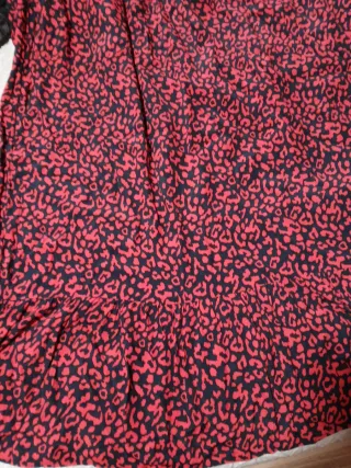 Vestido estampado leopardo rojo y negrol