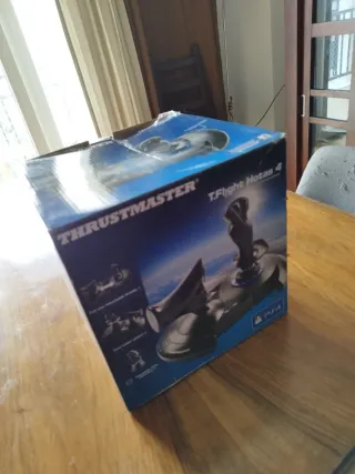 Thrustmaster T.Flight Hotas 4 PS4/PC