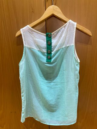 Blusa Talla S verde y blanca