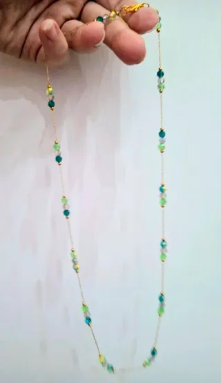 Collana matinee con perle verdi e oro