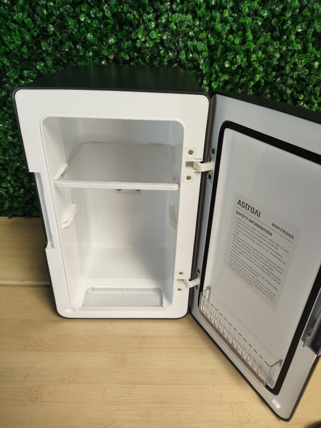 Nevera portátil AstroAI mini