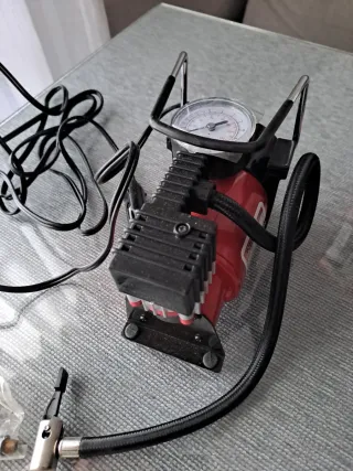 Mini compresor Ultimate Speed UMK 10 C2