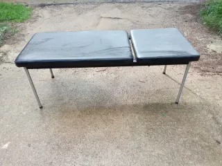 Cama, Camilla de masaje en muy buen estado, cuero