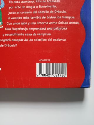 KIKA SUPERBRUJA EN CASTILLO DRACULA (10)