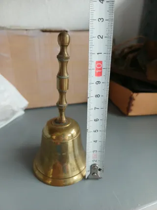 Campana de bronce funcional