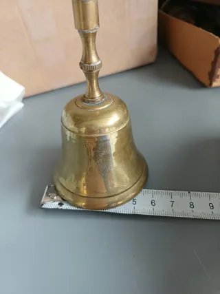 Campana de bronce funcional