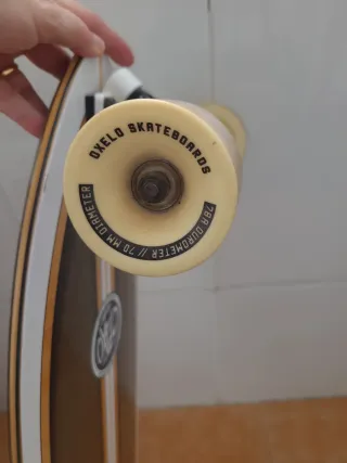 Skate Oxelo Negro y Madera