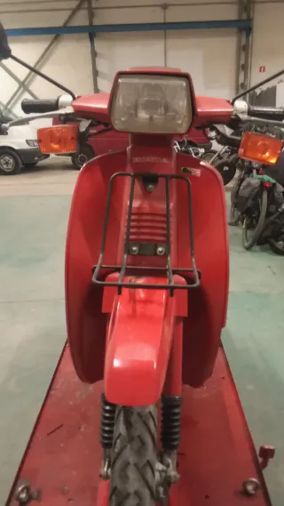 Honda Scoopy 75cc Roja