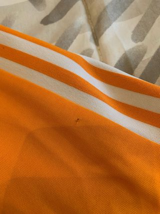 Chaqueta Adidas Naranja con Rayas Blancas