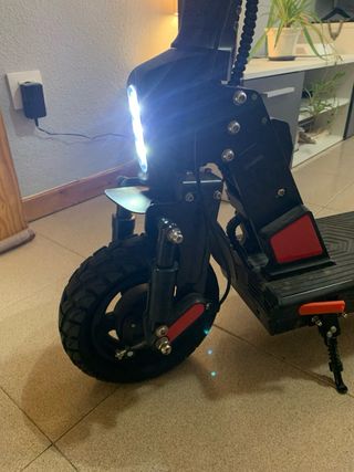 Patinete Scooter 55 km/h Ruedas 4x4 (NEGOCIABLE)