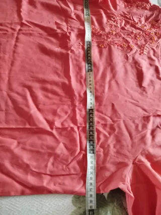 Blusa mujer talla XL bordada, medidas en fotos