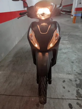 Honda Vision 110 Negra