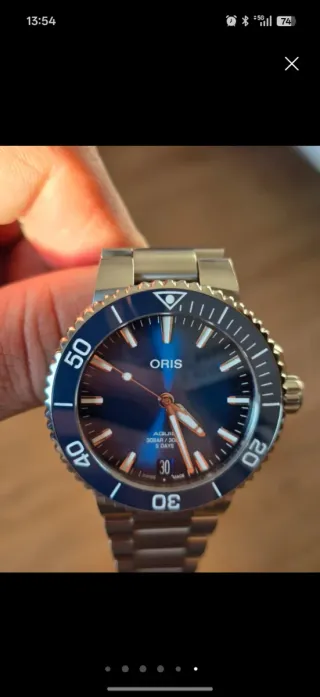 Reloj Oris Aquis Calibre 400
