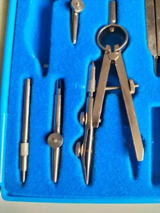 Kit Dibujo Técnico Incompleto