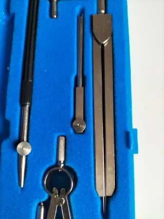 Kit Dibujo Técnico Incompleto