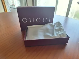 Billetero Gucci GG Supreme